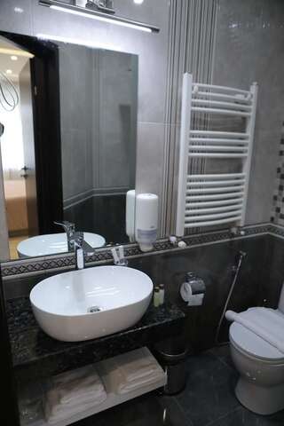 Отель 4Room Hotel Ереван Двухместный номер с 1 кроватью-30